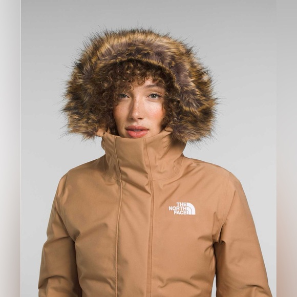 NWT~The North Face Women's Arctic Hooded Faux-Fur-Trim Parka SZ M PRICE IS FIRM - Picture 3 of 7